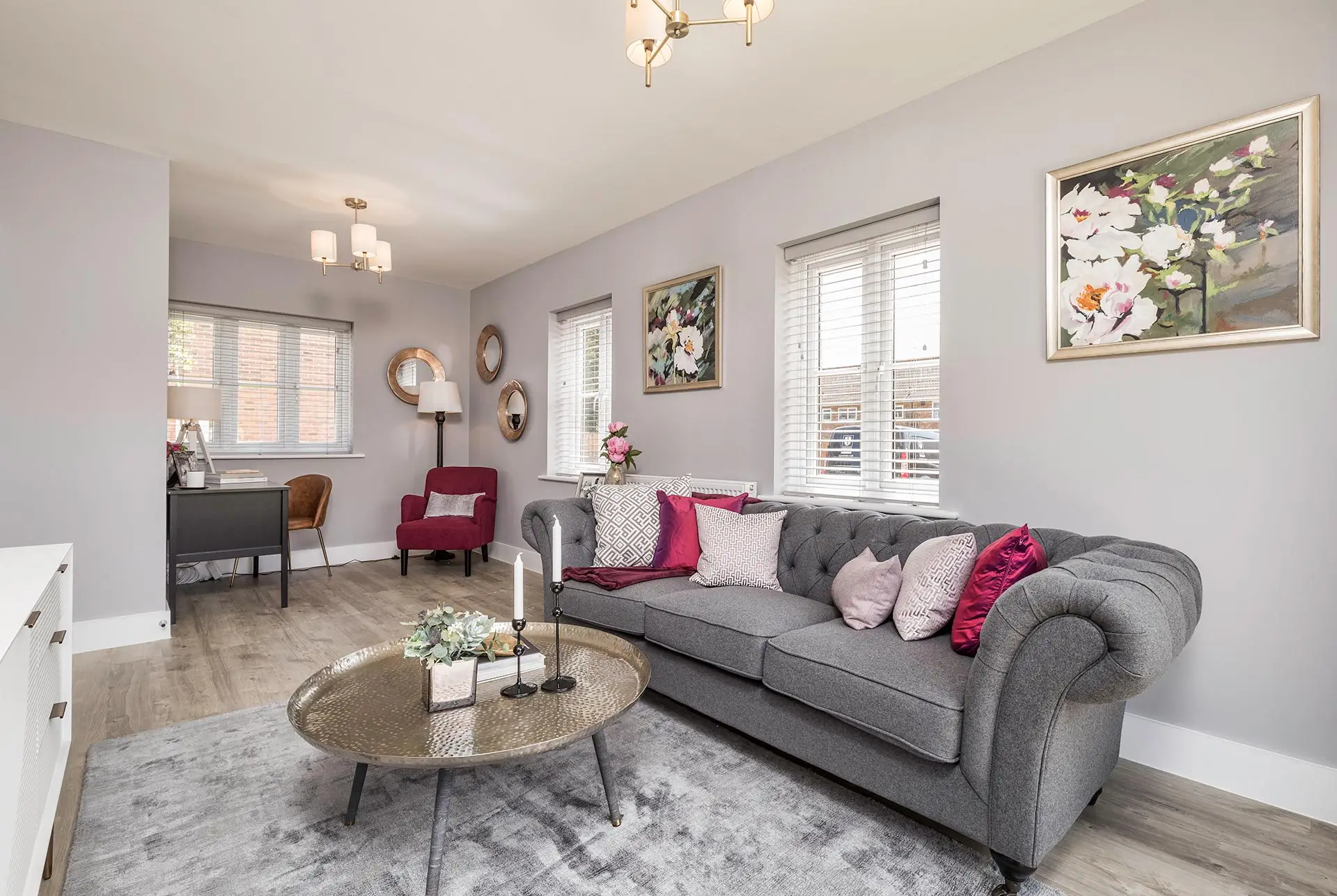 London Square Tadworth Gardens-Interior Image#2e8da